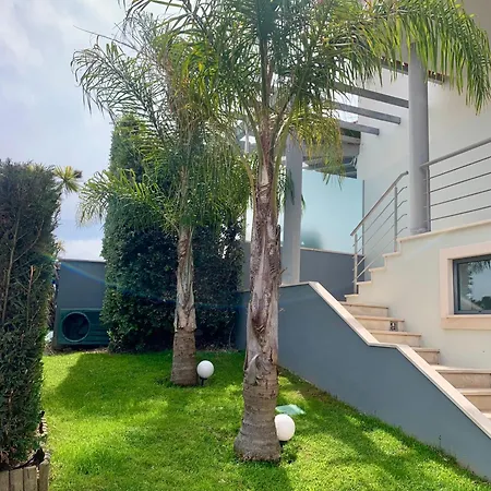 Two Palms Villa